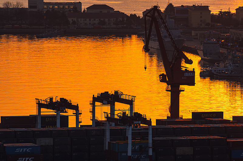 深圳市運輸到馬來西亞——馬六甲有關城市出進口貿易物流簡說
