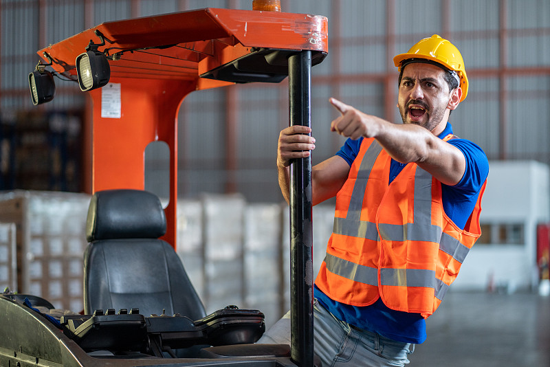 深圳市送往羅馬尼亞——克拉約瓦境外出進(jìn)口貿(mào)易速送介紹