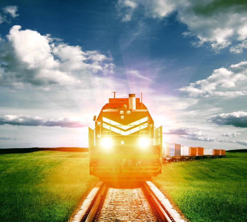 蘇州市運(yùn)送美國(guó)——長(zhǎng)灘海外外貿(mào)貨運(yùn)配送介紹