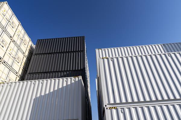 金華市至英國——布賴頓速遞公司合伙