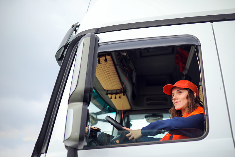 金華市至歐美跨國物流公司合作