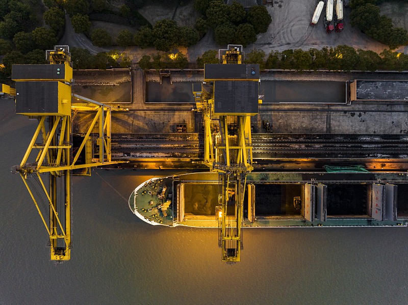 東莞市至歐盟國際貨運海運公司合作