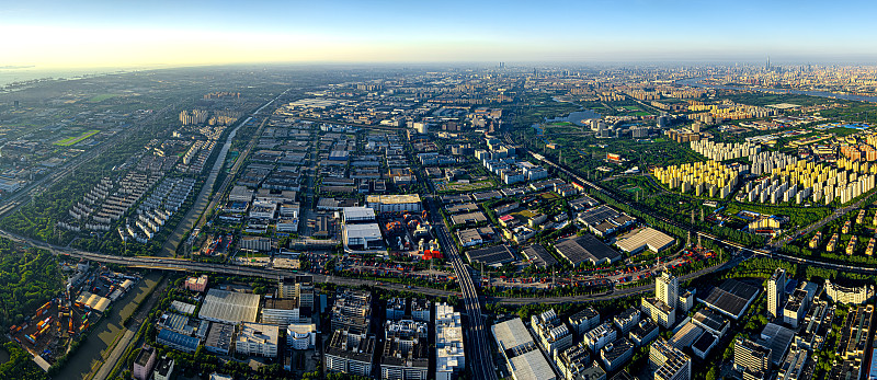 青島市至歐州國(guó)際貨運(yùn)公司合伙