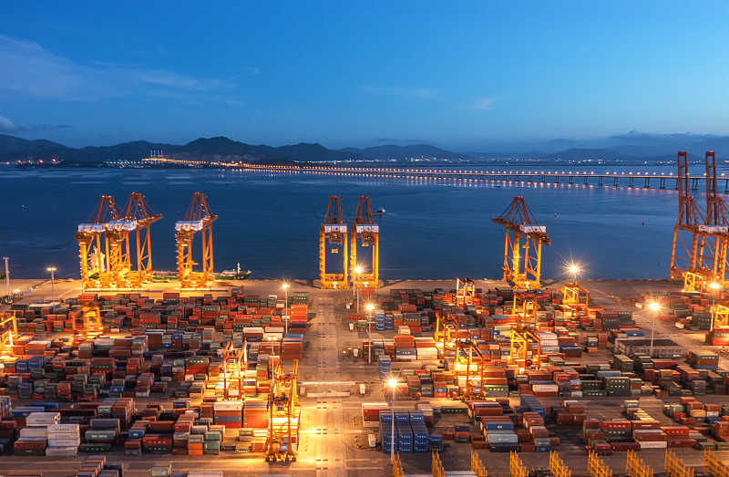 貨品重紅娑羅雙木從寧波市選擇海運(yùn)速遞抵達(dá)塞拉利昂——彭登布