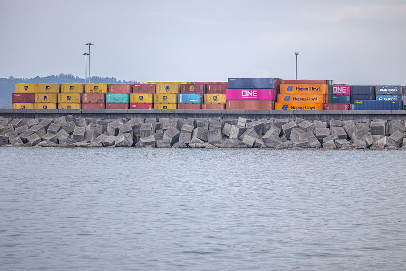 商品衛星電話從長沙市采用輪船快遞抵到阿聯酋