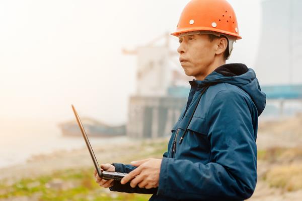 物品造船板經湖州市選用海運貨運到澳大利亞