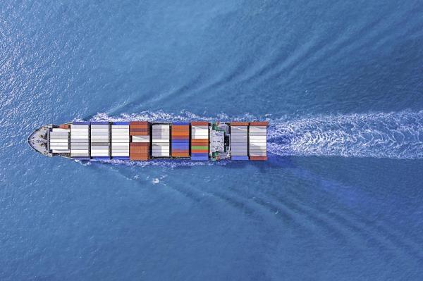 貨品木制門窗部件經廣州市選擇海運貨運到愛