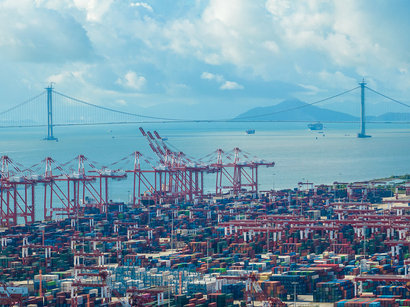 商品消防鐵鉤經(jīng)上海市選用輪船運(yùn)送到達(dá)歐盟 商品消防鐵鉤經(jīng)上海市選用輪船運(yùn)送到達(dá)歐盟