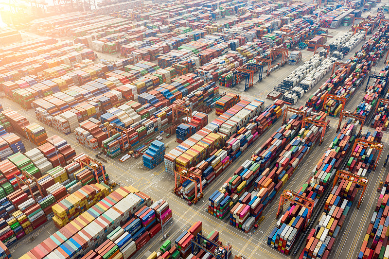 物品鋁材經滁州市采用海運快遞到歐州