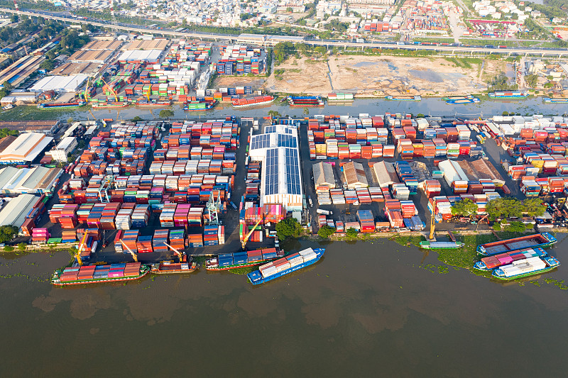 貨品入耳式耳機經淮安市采納海運運輸到達埃及——錫瓦 貨品入耳式耳機經淮安市采納海運運輸到達埃及——錫瓦