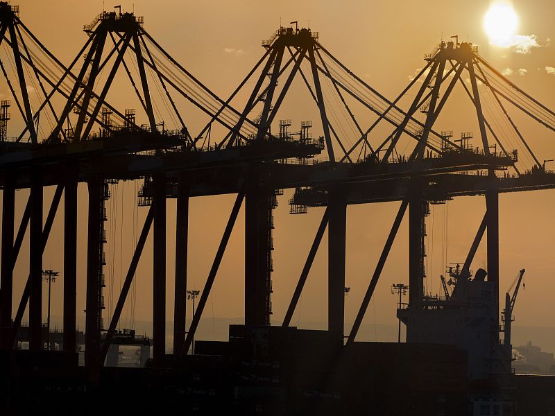 商品不銹鋼無縫管經上海市采取輪船速遞抵達中非——比勞 商品不銹鋼無縫管經上海市采取輪船速遞抵達中非——比勞