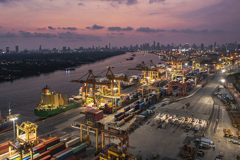 物品冷軋卷板經杭州市采用輪船配送抵到伊朗——卡澤倫