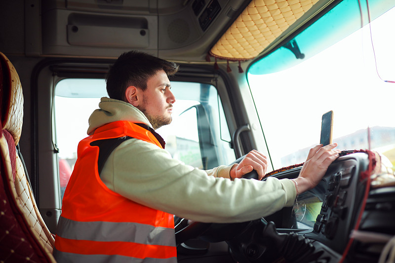 貨品披薩盤經東莞市采取海運貨運抵到美國——亞基馬 貨品披薩盤經東莞市采取海運貨運抵到美國——亞基馬