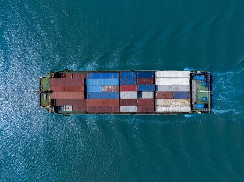 國內寄護目鏡到國外，什么快遞能寄