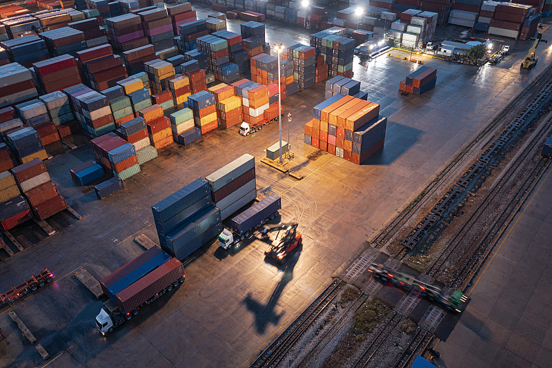 可以快遞往美國寄防護服嗎 可以快遞往美國寄防護服嗎