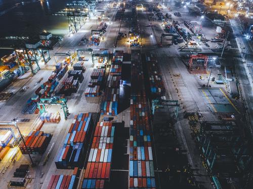 UPS加碼亞洲內部物流網絡調整全球航線應對