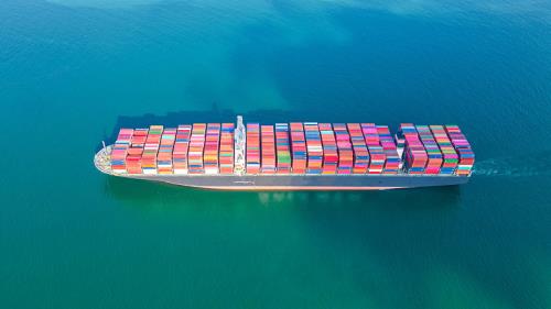 東北首趟西南方向多式聯(lián)運(yùn)班列成功開行