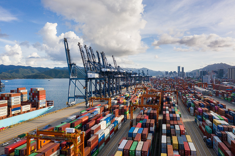 前三季度深圳進出口領跑全國,韌性與活力雙凸顯(3.36萬億再奪魁) 前三季度深圳進出口領跑全國,韌性與活力雙凸顯(3.36萬億再奪魁)