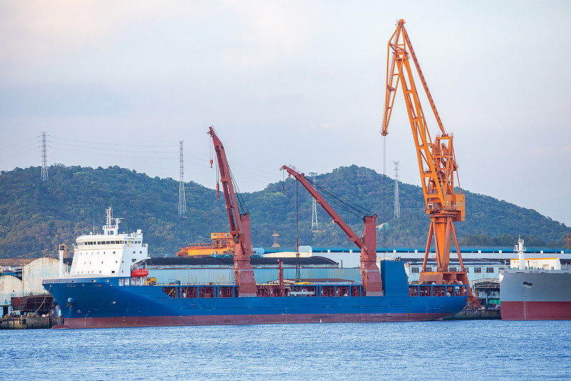 劉強東拿下新加坡物流樞紐,京東全面起飛上海國際物流