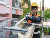 物品醫藥用品經上海市采納輪船配送到歐美