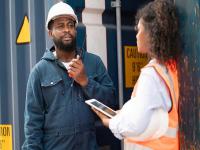 物品家具清潔劑/保養(yǎng)劑經(jīng)青島市選取輪船配送抵達(dá)馬耳他