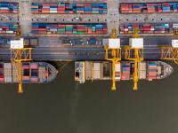 物品烏木經深圳市選用輪船速遞抵達歐盟