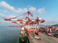 物品鐵合金從深圳市選取輪船配送抵到美國——小石城