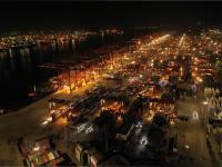 貨品鐵力木經上海市采取輪船物流配送抵到奧地利——施泰爾